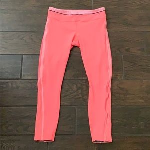 Never worn Lululemon leggings